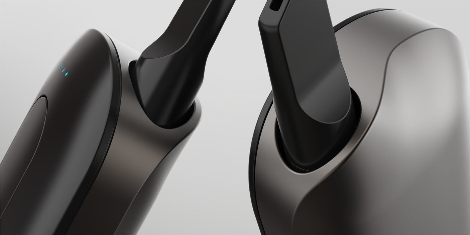 Vessel Compass compact vape batteries in gunmetal with sleek ergonomic design and LED indicator